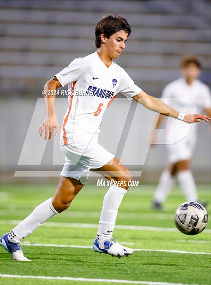 Thumbnail 3 in Grand Oaks vs Eisenhower (UIL 6A D1 Bi-District playoffs) photogallery.