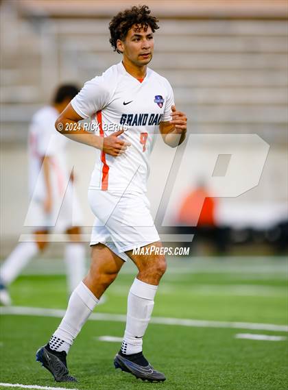 Thumbnail 3 in Grand Oaks vs Eisenhower (UIL 6A D1 Bi-District playoffs) photogallery.