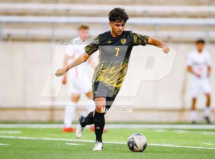 Thumbnail 1 in Grand Oaks vs Eisenhower (UIL 6A D1 Bi-District playoffs) photogallery.