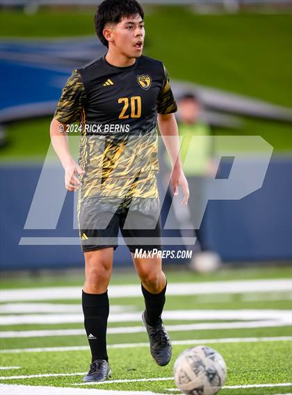 Thumbnail 2 in Grand Oaks vs Eisenhower (UIL 6A D1 Bi-District playoffs) photogallery.