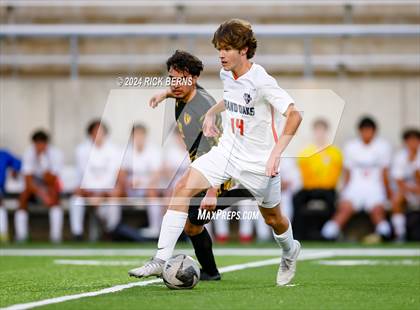 Thumbnail 2 in Grand Oaks vs Eisenhower (UIL 6A D1 Bi-District playoffs) photogallery.