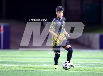 Thumbnail 3 in Grand Oaks vs Eisenhower (UIL 6A D1 Bi-District playoffs) photogallery.