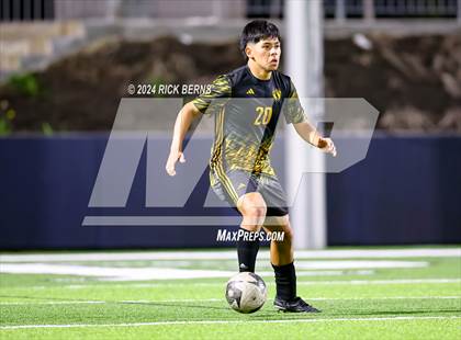 Thumbnail 3 in Grand Oaks vs Eisenhower (UIL 6A D1 Bi-District playoffs) photogallery.