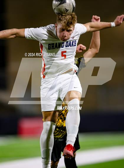 Thumbnail 1 in Grand Oaks vs Eisenhower (UIL 6A D1 Bi-District playoffs) photogallery.