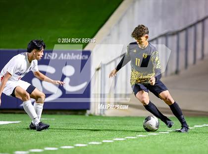 Thumbnail 1 in Grand Oaks vs Eisenhower (UIL 6A D1 Bi-District playoffs) photogallery.