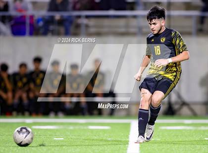 Thumbnail 1 in Grand Oaks vs Eisenhower (UIL 6A D1 Bi-District playoffs) photogallery.