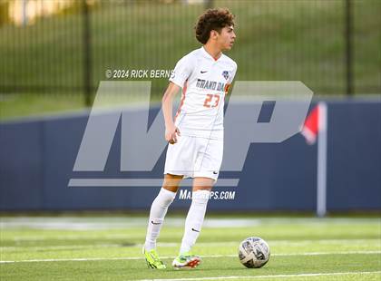 Thumbnail 2 in Grand Oaks vs Eisenhower (UIL 6A D1 Bi-District playoffs) photogallery.