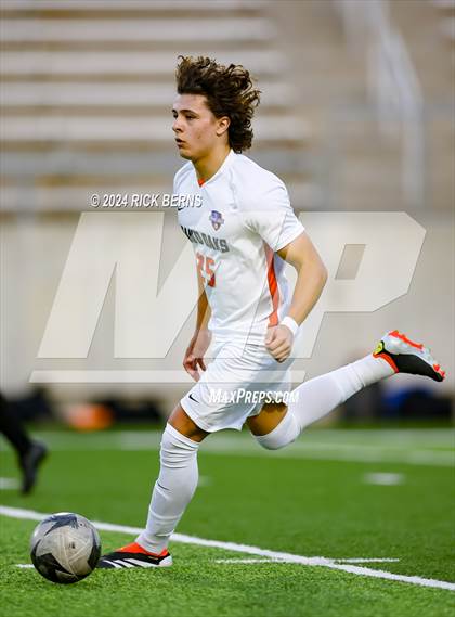 Thumbnail 1 in Grand Oaks vs Eisenhower (UIL 6A D1 Bi-District playoffs) photogallery.