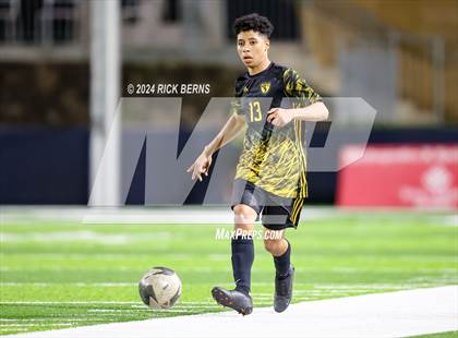 Thumbnail 1 in Grand Oaks vs Eisenhower (UIL 6A D1 Bi-District playoffs) photogallery.