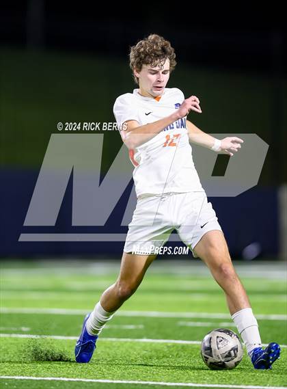 Thumbnail 2 in Grand Oaks vs Eisenhower (UIL 6A D1 Bi-District playoffs) photogallery.