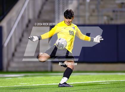 Thumbnail 3 in Grand Oaks vs Eisenhower (UIL 6A D1 Bi-District playoffs) photogallery.