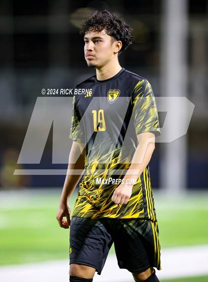 Thumbnail 1 in Grand Oaks vs Eisenhower (UIL 6A D1 Bi-District playoffs) photogallery.