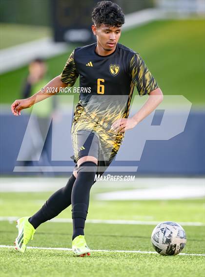 Thumbnail 2 in Grand Oaks vs Eisenhower (UIL 6A D1 Bi-District playoffs) photogallery.