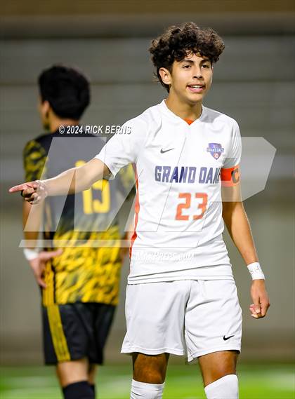Thumbnail 3 in Grand Oaks vs Eisenhower (UIL 6A D1 Bi-District playoffs) photogallery.