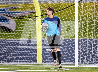 Thumbnail 1 in Grand Oaks vs Eisenhower (UIL 6A D1 Bi-District playoffs) photogallery.