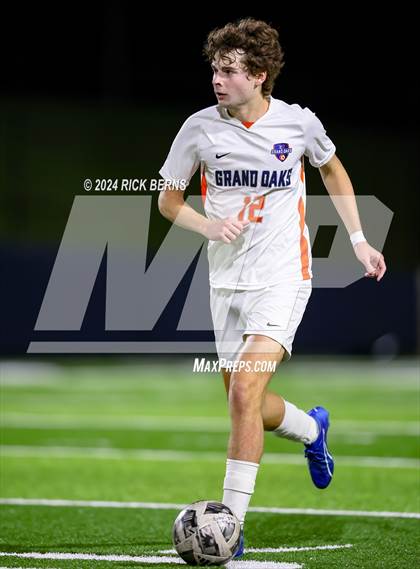 Thumbnail 2 in Grand Oaks vs Eisenhower (UIL 6A D1 Bi-District playoffs) photogallery.