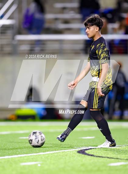 Thumbnail 1 in Grand Oaks vs Eisenhower (UIL 6A D1 Bi-District playoffs) photogallery.