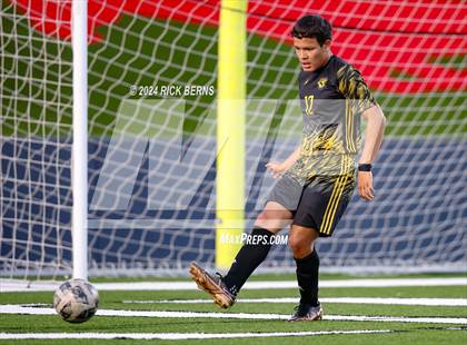 Thumbnail 3 in Grand Oaks vs Eisenhower (UIL 6A D1 Bi-District playoffs) photogallery.