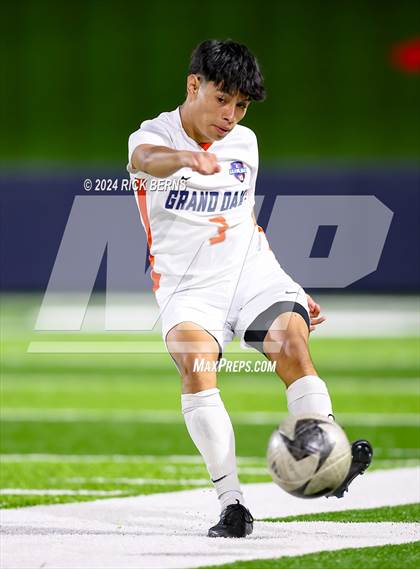 Thumbnail 3 in Grand Oaks vs Eisenhower (UIL 6A D1 Bi-District playoffs) photogallery.