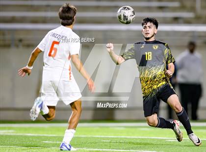 Thumbnail 3 in Grand Oaks vs Eisenhower (UIL 6A D1 Bi-District playoffs) photogallery.