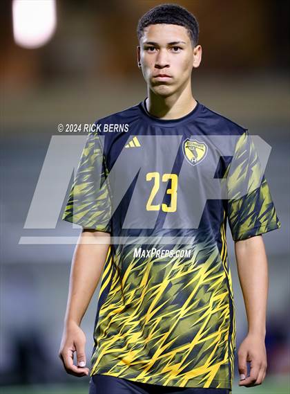 Thumbnail 2 in Grand Oaks vs Eisenhower (UIL 6A D1 Bi-District playoffs) photogallery.