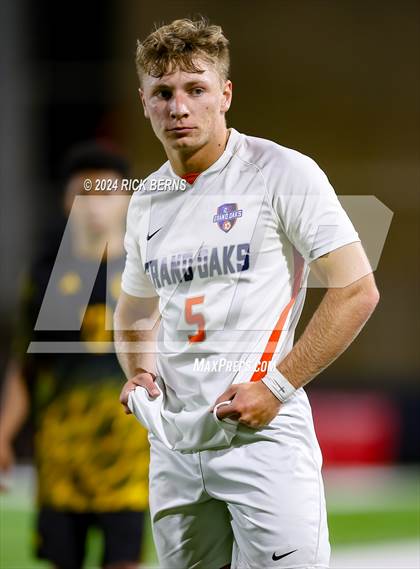 Thumbnail 3 in Grand Oaks vs Eisenhower (UIL 6A D1 Bi-District playoffs) photogallery.