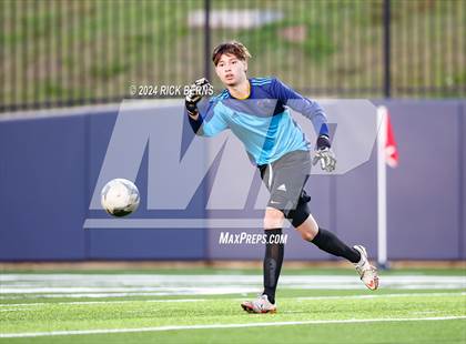 Thumbnail 2 in Grand Oaks vs Eisenhower (UIL 6A D1 Bi-District playoffs) photogallery.