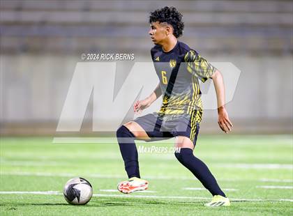 Thumbnail 2 in Grand Oaks vs Eisenhower (UIL 6A D1 Bi-District playoffs) photogallery.