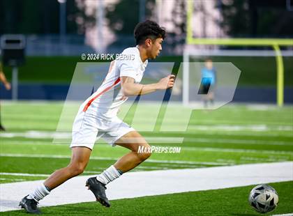Thumbnail 1 in Grand Oaks vs Eisenhower (UIL 6A D1 Bi-District playoffs) photogallery.