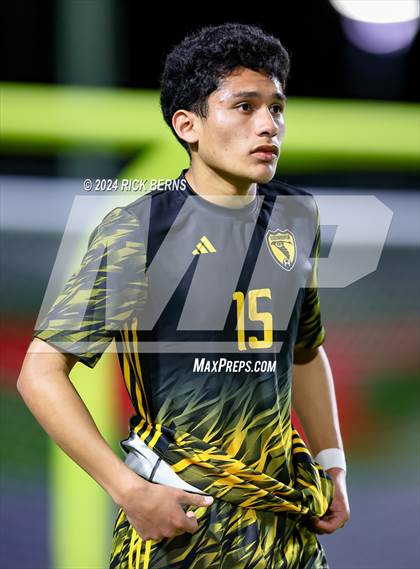 Thumbnail 3 in Grand Oaks vs Eisenhower (UIL 6A D1 Bi-District playoffs) photogallery.