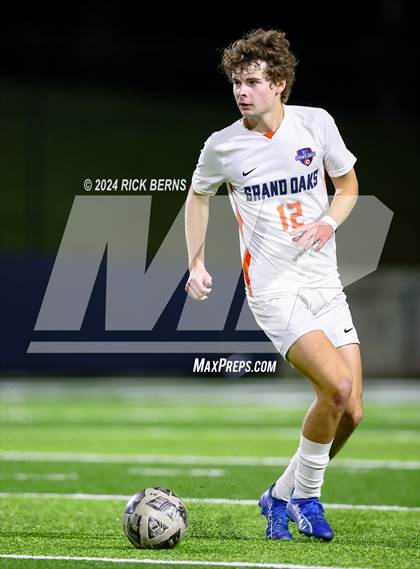 Thumbnail 3 in Grand Oaks vs Eisenhower (UIL 6A D1 Bi-District playoffs) photogallery.