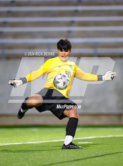Thumbnail 1 in Grand Oaks vs Eisenhower (UIL 6A D1 Bi-District playoffs) photogallery.