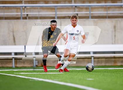 Thumbnail 1 in Grand Oaks vs Eisenhower (UIL 6A D1 Bi-District playoffs) photogallery.