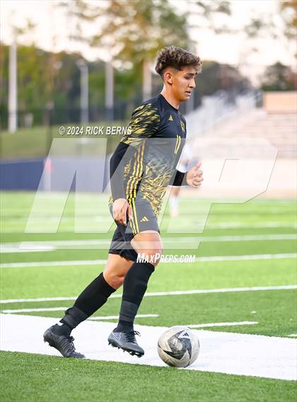 Thumbnail 2 in Grand Oaks vs Eisenhower (UIL 6A D1 Bi-District playoffs) photogallery.
