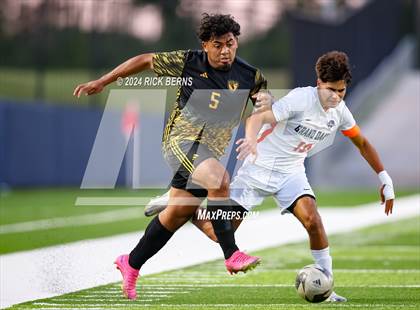 Thumbnail 1 in Grand Oaks vs Eisenhower (UIL 6A D1 Bi-District playoffs) photogallery.