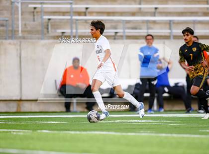 Thumbnail 2 in Grand Oaks vs Eisenhower (UIL 6A D1 Bi-District playoffs) photogallery.