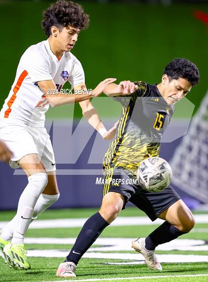 Thumbnail 2 in Grand Oaks vs Eisenhower (UIL 6A D1 Bi-District playoffs) photogallery.