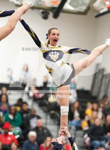 Thumbnail 1 in Stoney Creek vs. Churchill (MHSAA Districts) photogallery.