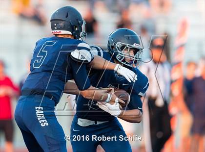 Thumbnail 2 in Oak Ridge vs. Vista del Lago photogallery.