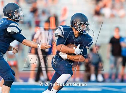 Thumbnail 3 in Oak Ridge vs. Vista del Lago photogallery.