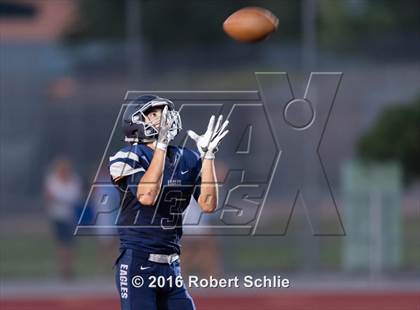 Thumbnail 3 in Oak Ridge vs. Vista del Lago photogallery.