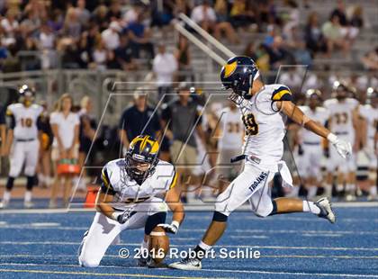 Thumbnail 2 in Oak Ridge vs. Vista del Lago photogallery.