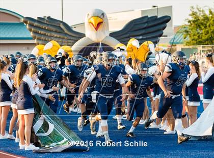 Thumbnail 2 in Oak Ridge vs. Vista del Lago photogallery.