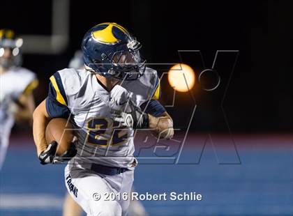 Thumbnail 2 in Oak Ridge vs. Vista del Lago photogallery.
