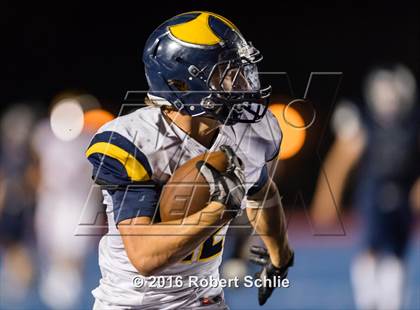 Thumbnail 3 in Oak Ridge vs. Vista del Lago photogallery.