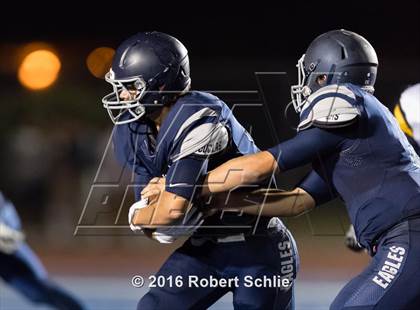 Thumbnail 3 in Oak Ridge vs. Vista del Lago photogallery.