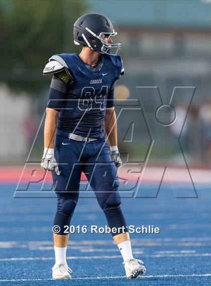 Thumbnail 1 in Oak Ridge vs. Vista del Lago photogallery.