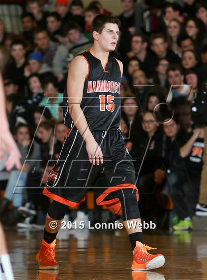 Thumbnail 2 in Rye Neck vs Mamaroneck (Mamaroneck Tournament) photogallery.