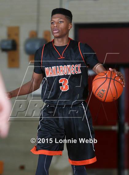 Thumbnail 3 in Rye Neck vs Mamaroneck (Mamaroneck Tournament) photogallery.