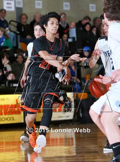 Thumbnail 1 in Rye Neck vs Mamaroneck (Mamaroneck Tournament) photogallery.